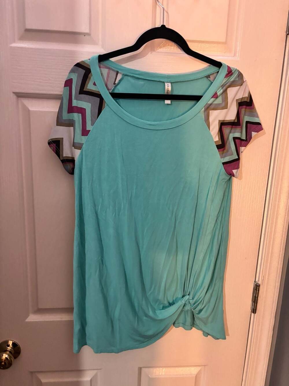 Emerald Teal Short Sleeve Top with Chevron Sleeves and Front Knot Size L
